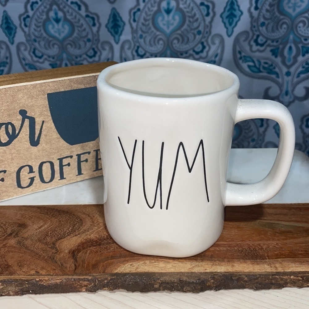 Rae Dunn Yum coffee mug cup ceramic glazed - Picture 3 of 3